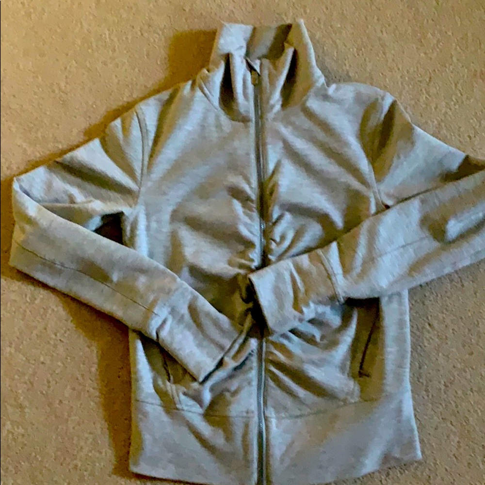 Lululemon zip
